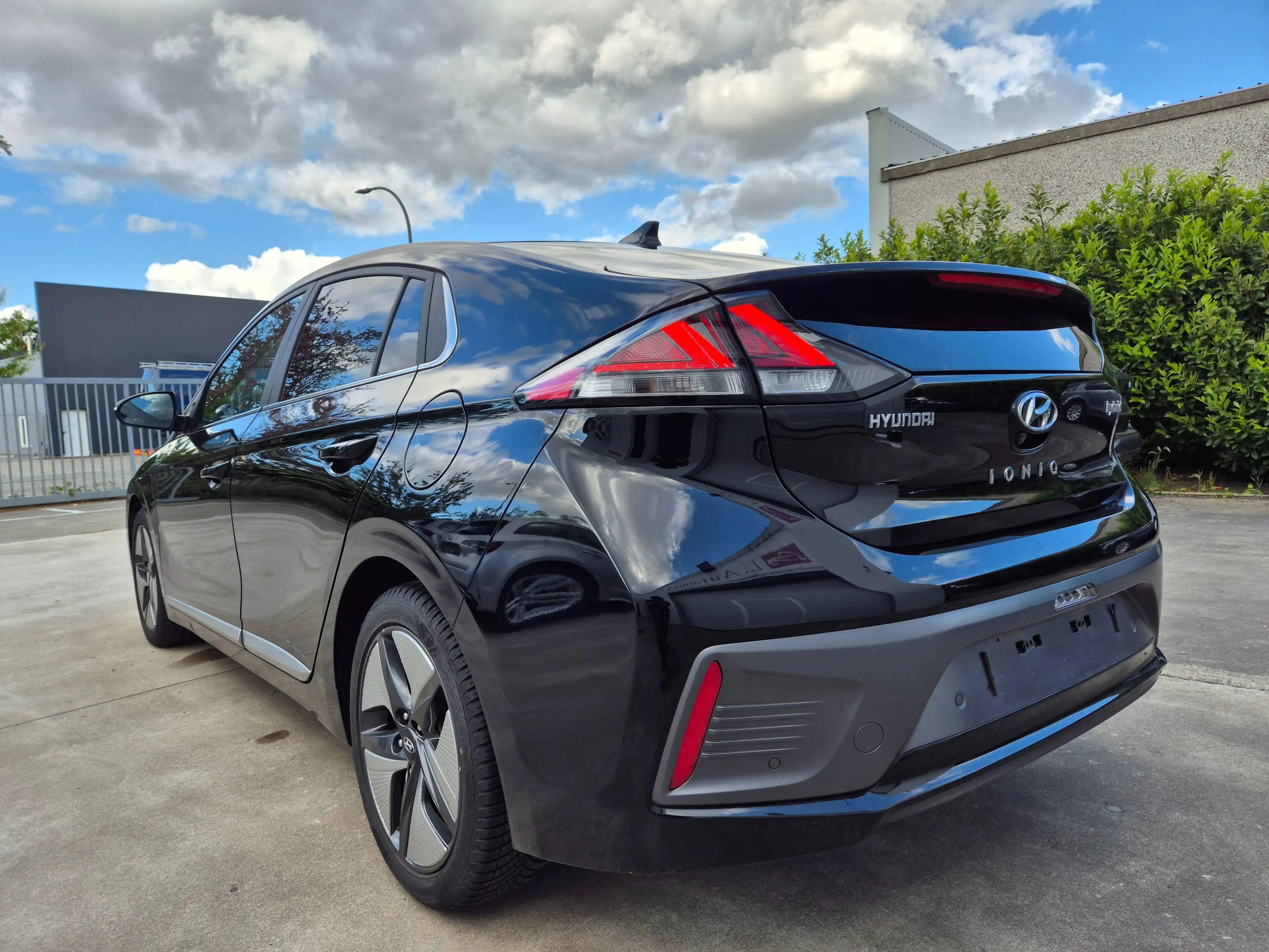 Hyundai IONIQ 1.6 GDi HEV // HYBRID // 2022 !! — photo 9