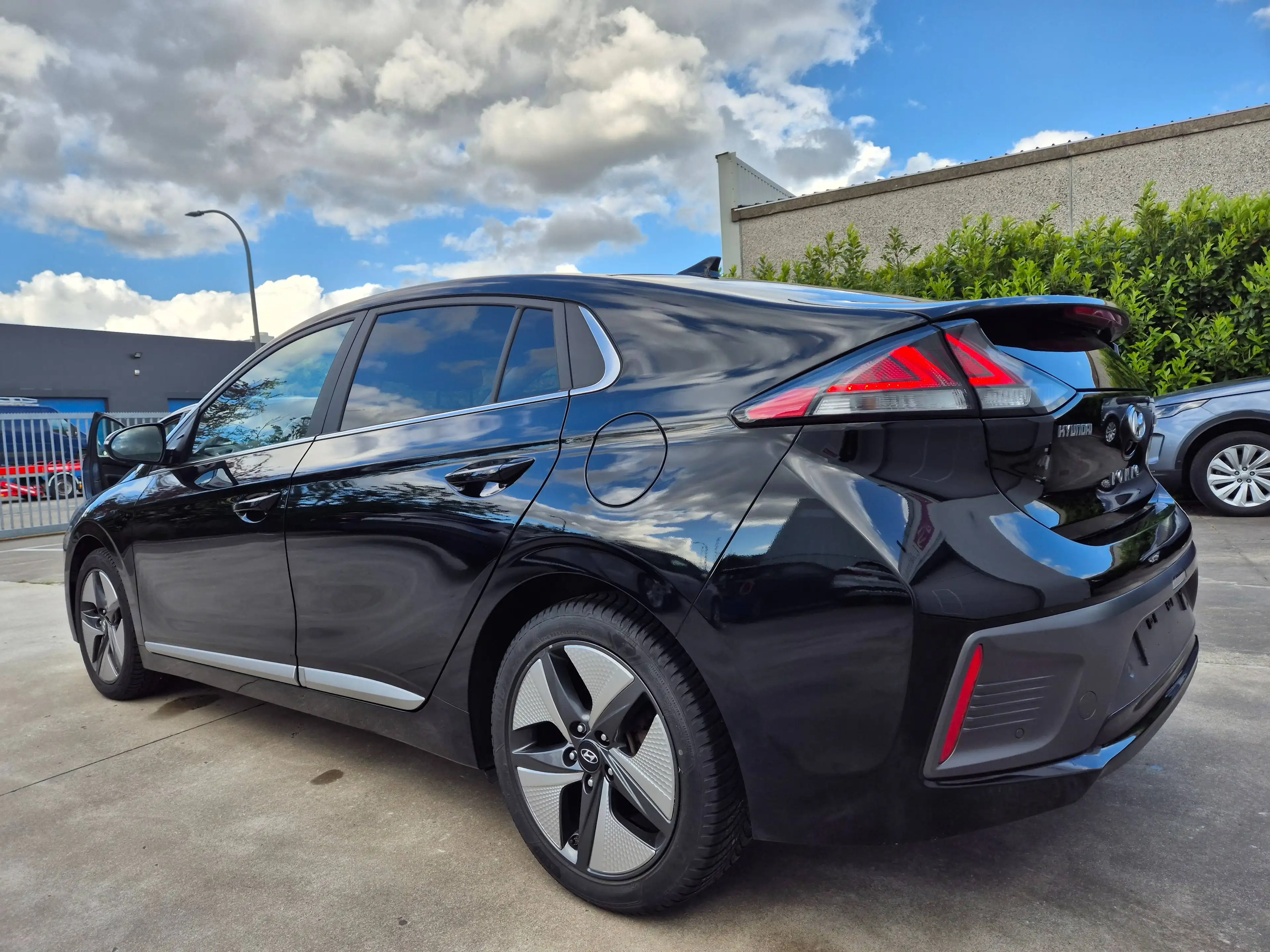 Hyundai IONIQ 1.6 GDi HEV // HYBRID // 2022 !! — photo 8
