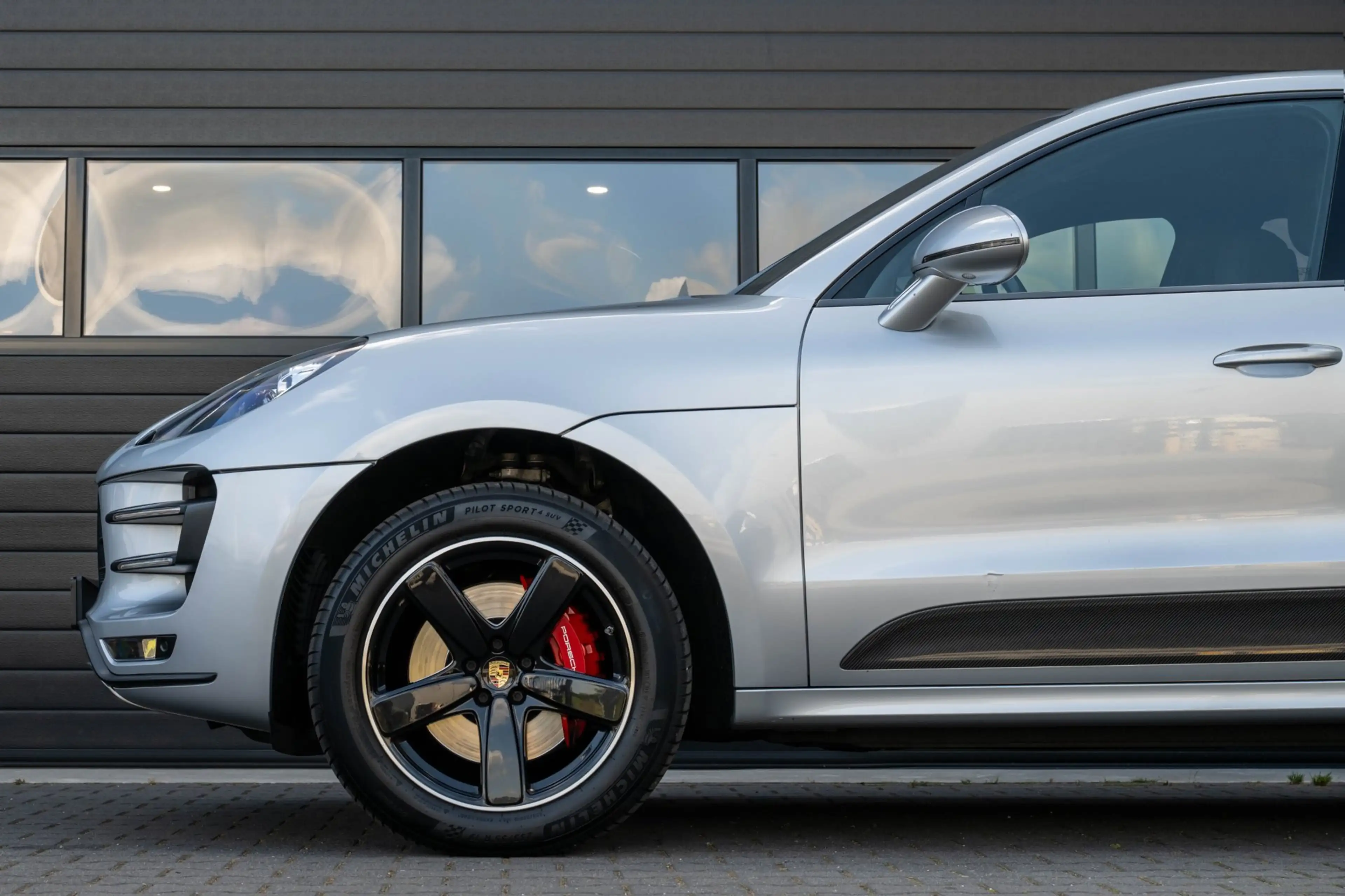 Porsche Macan 3.6 Turbo 400PK|PANO|Luchtvering|Sport-Chrono|Trek — photo 8