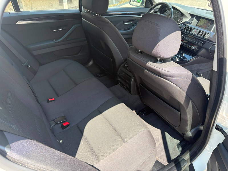 BMW 520 5er Touring Diesel 520d Sport-Aut.*Spurwechselassistent*Sitzheizung* — photo 10