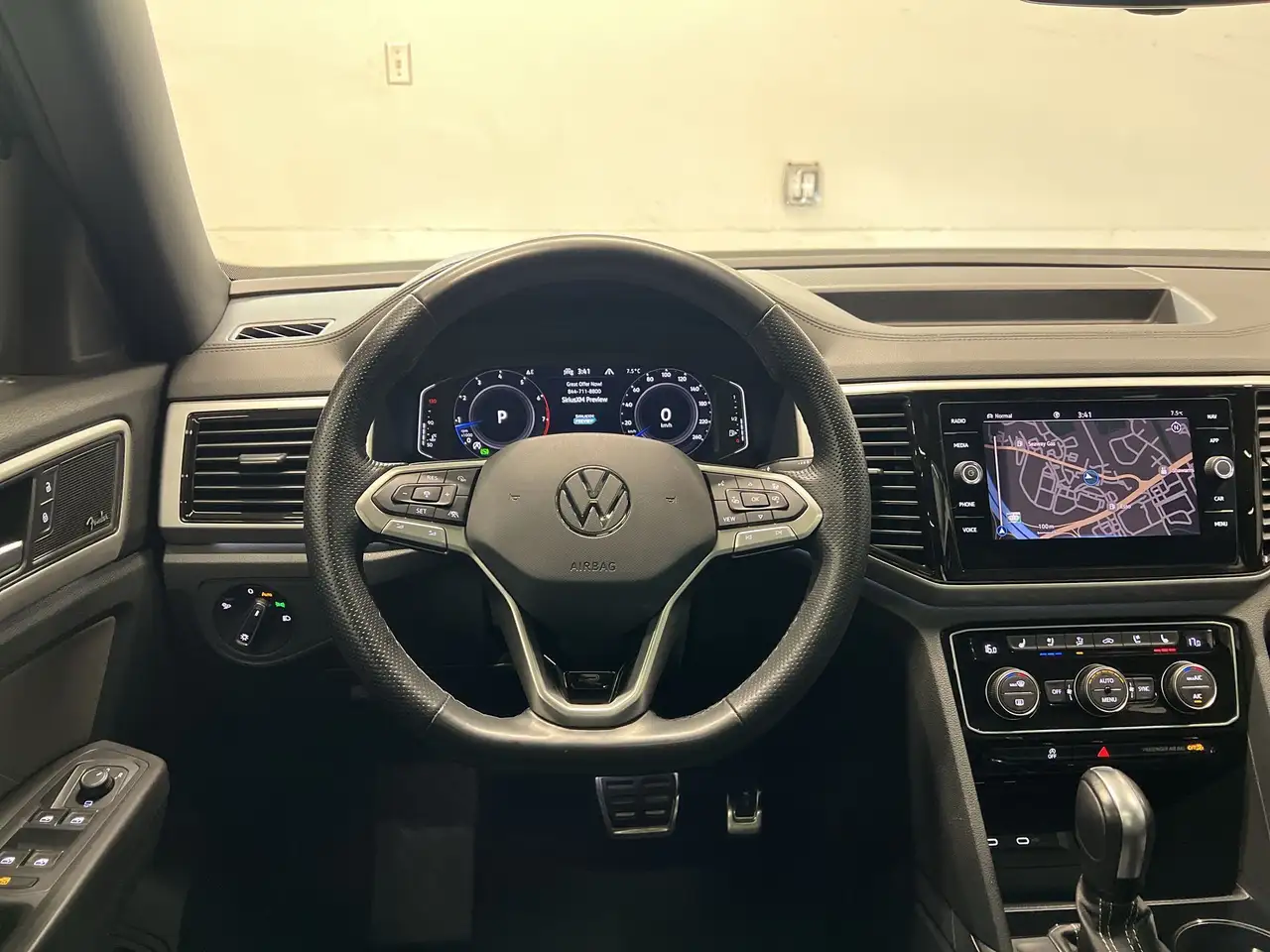 Volkswagen Atlas снимка Volkswagen Atlas