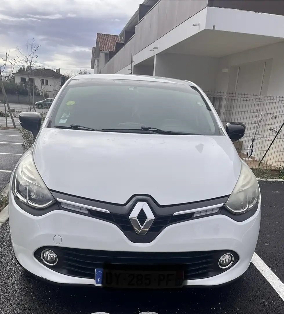 Renault Clio IV dCi 75 eco2 Limited 90g - 1