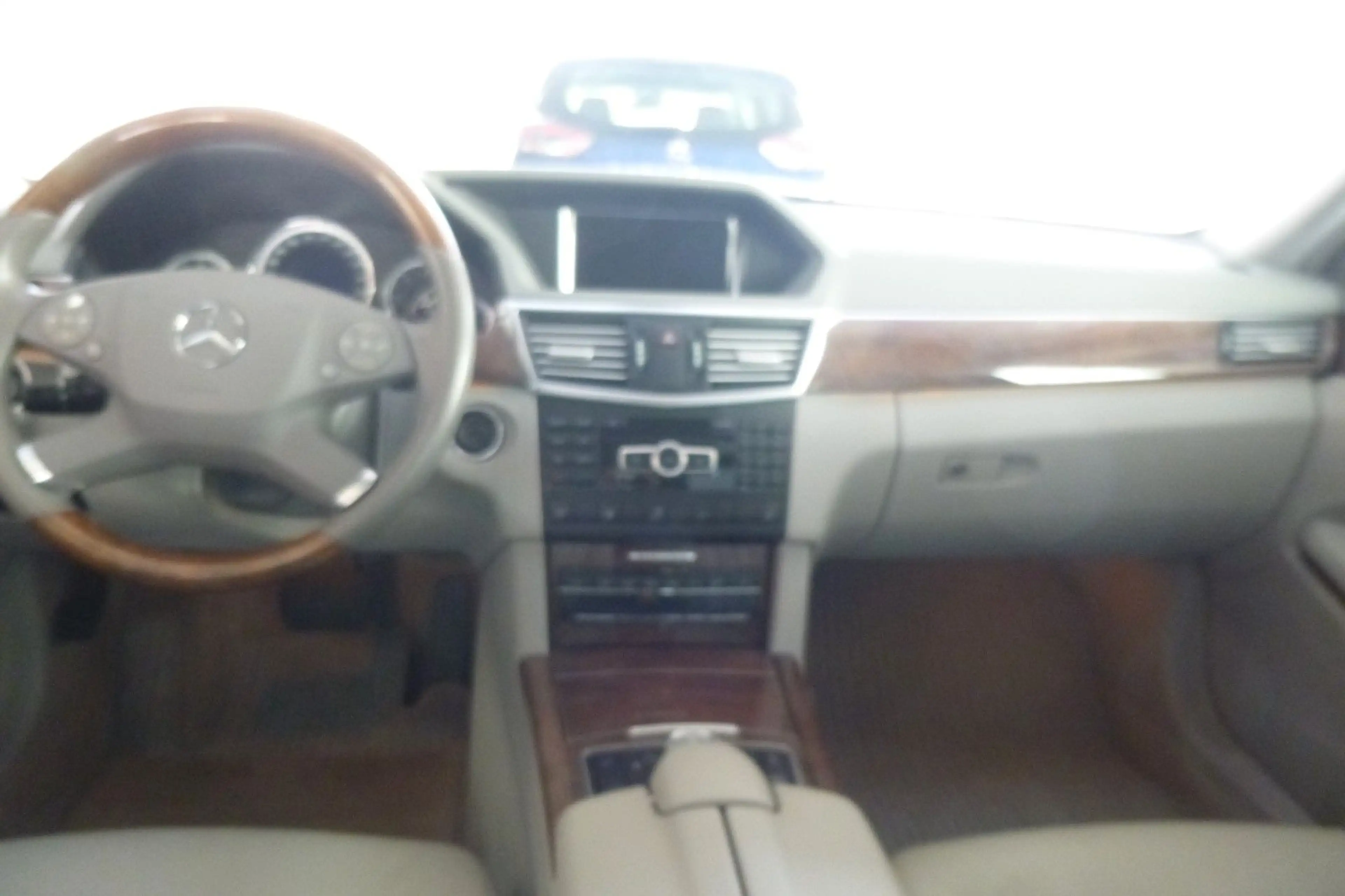Mercedes-Benz E 350 E T-Modell E 350 CDI — photo 5