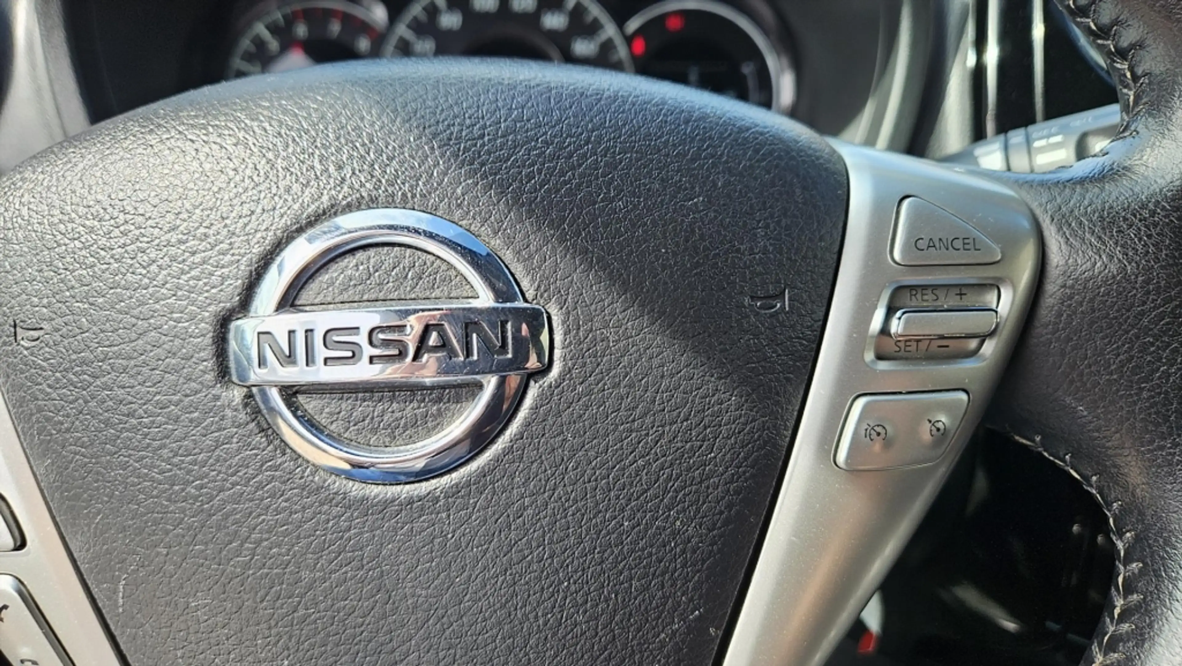 Nissan Note 1.2 59KW/80PK Black Edition — photo 12