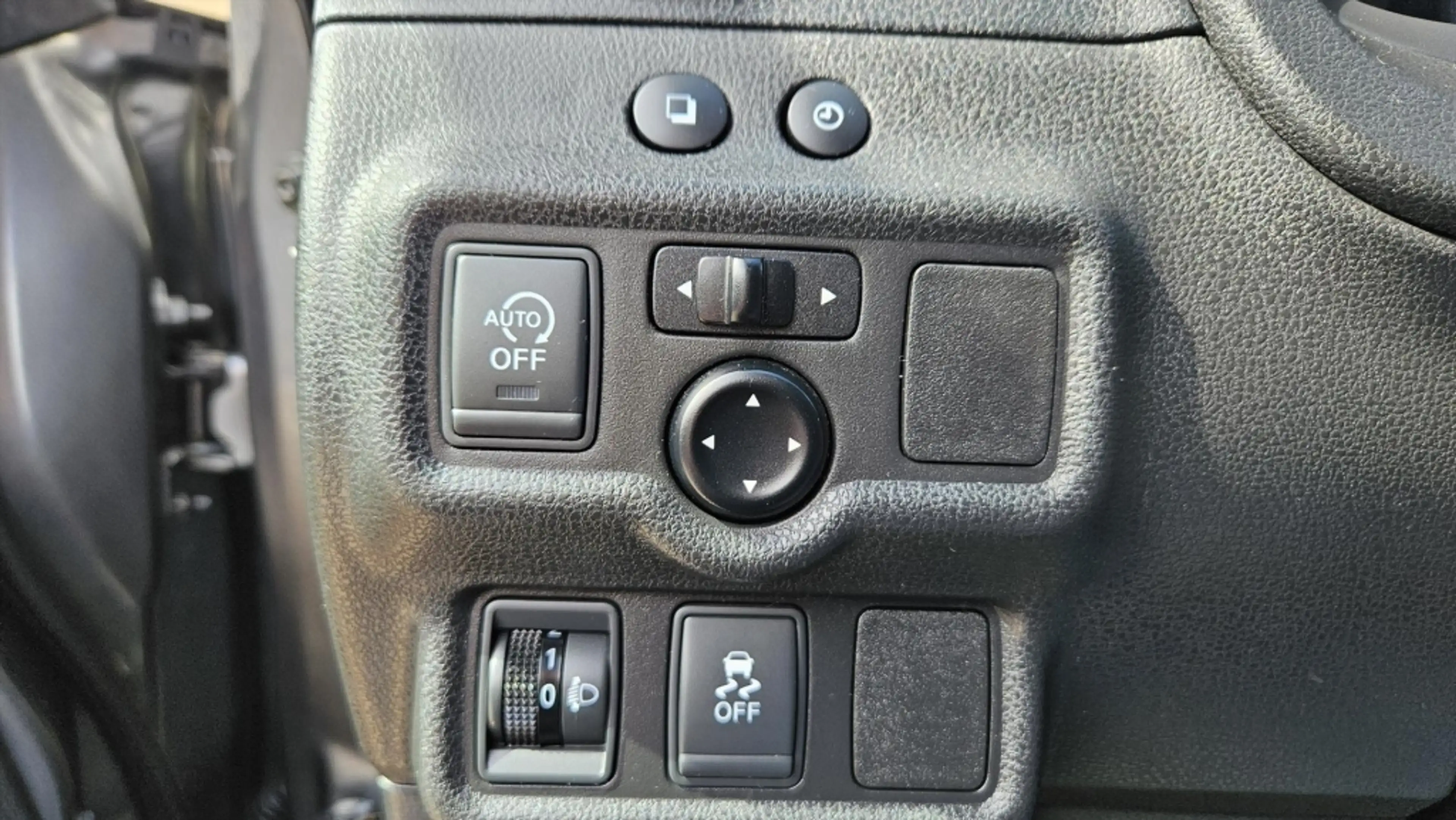 Nissan Note 1.2 59KW/80PK Black Edition — photo 10