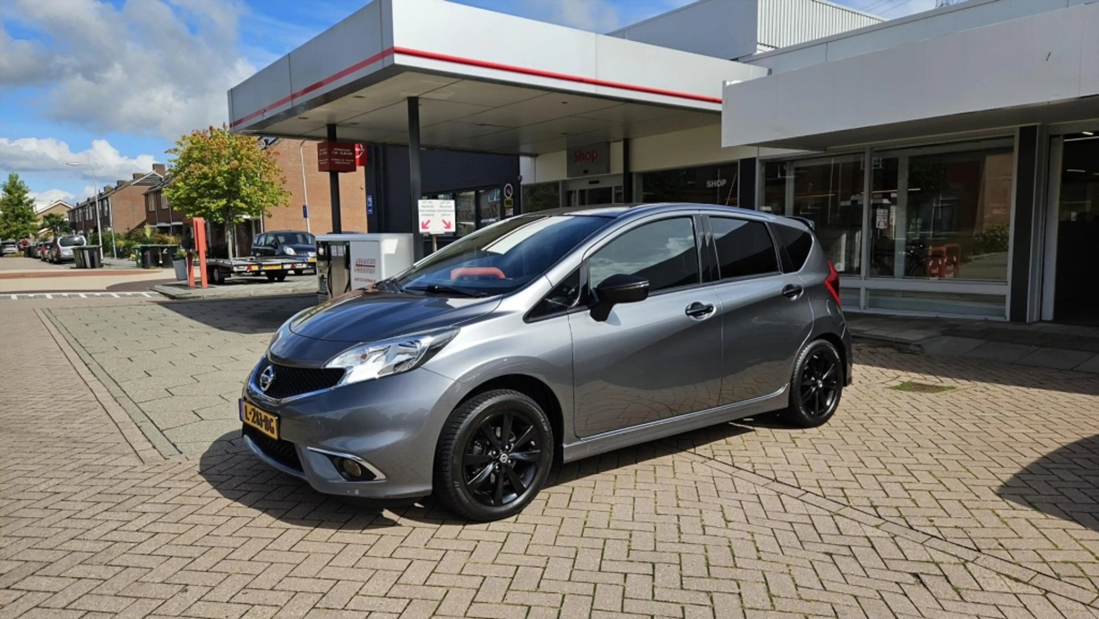 Nissan Note 1.2 59KW/80PK Black Edition
