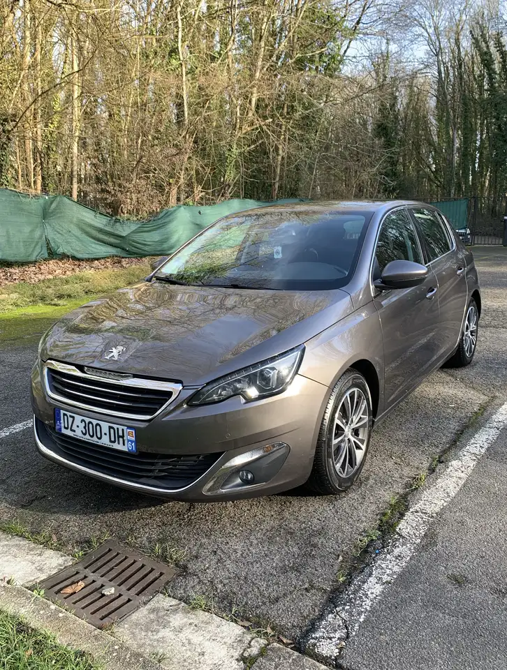 Peugeot 308 1.2 PureTech 130ch S\u0026S BVM6 Allure