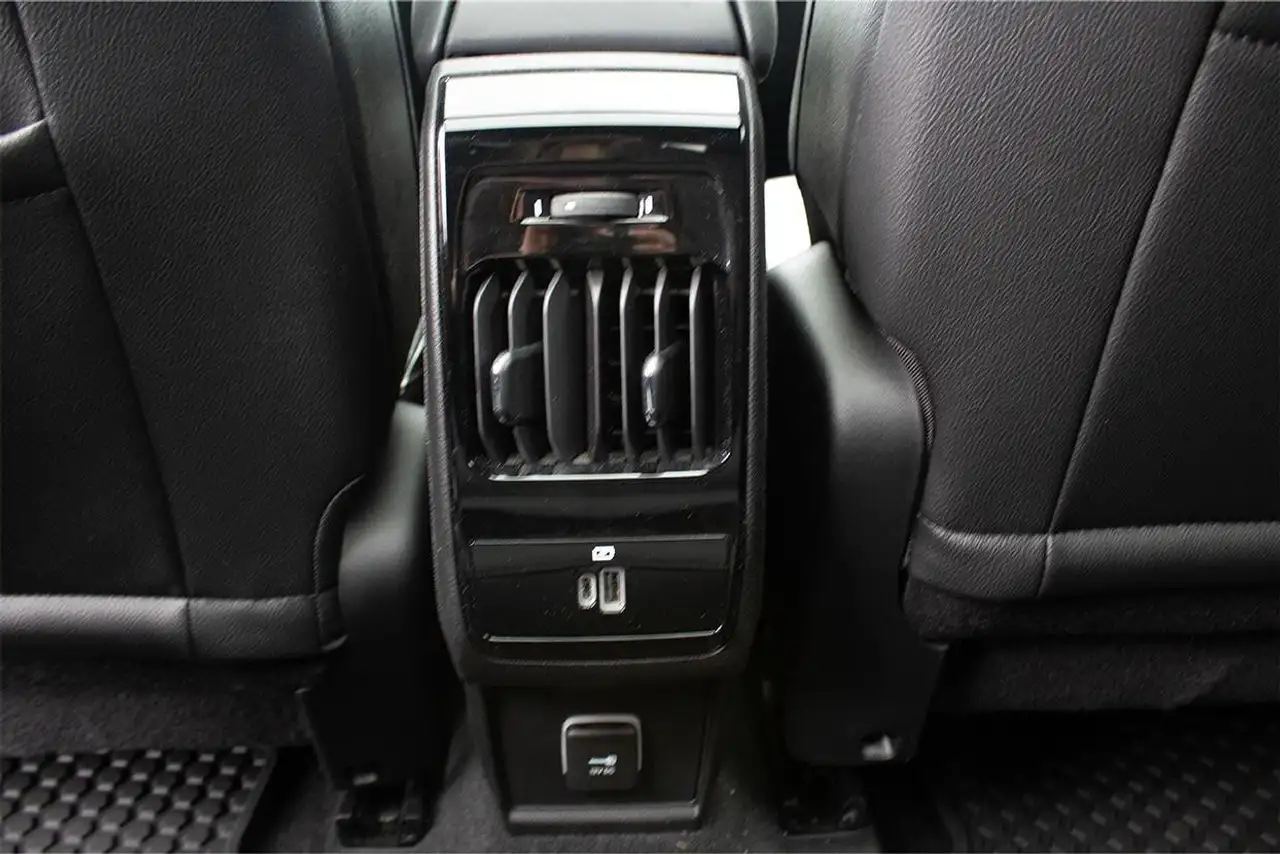 Jeep Compass снимка Jeep Compass