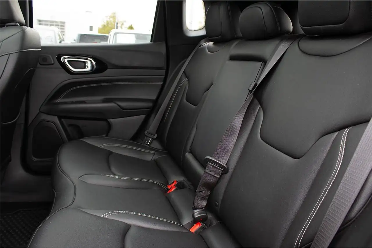 Jeep Compass снимка Jeep Compass