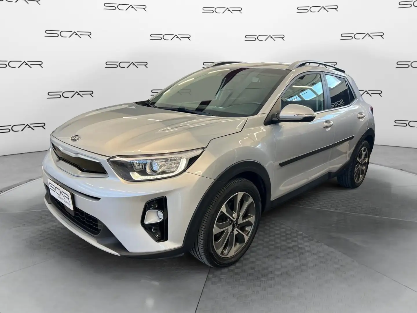 Kia Stonic 1.0 T-GDi 120CV Energy Argento - 1