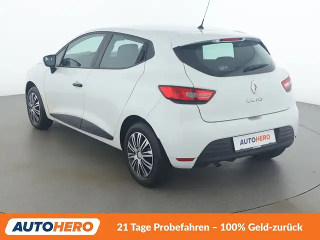 Renault Clio view 4