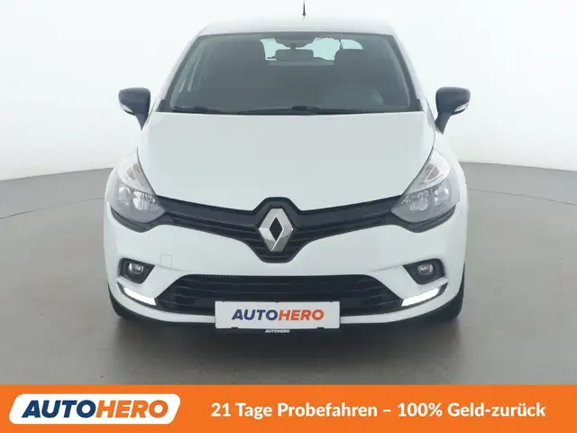 Renault Clio view 9