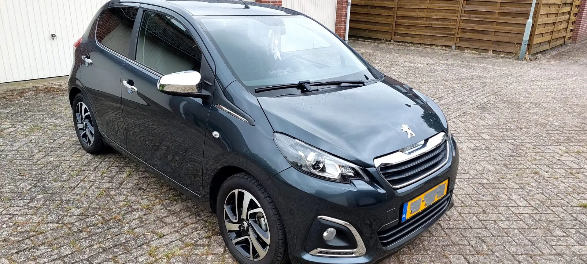 Peugeot 108 108 1.0 e-VTi Allure AUTOMAAT Gris - 1