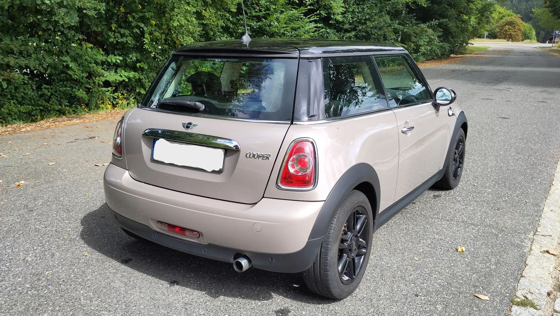 MINI Cooper MINI Baker Street Beige - 2
