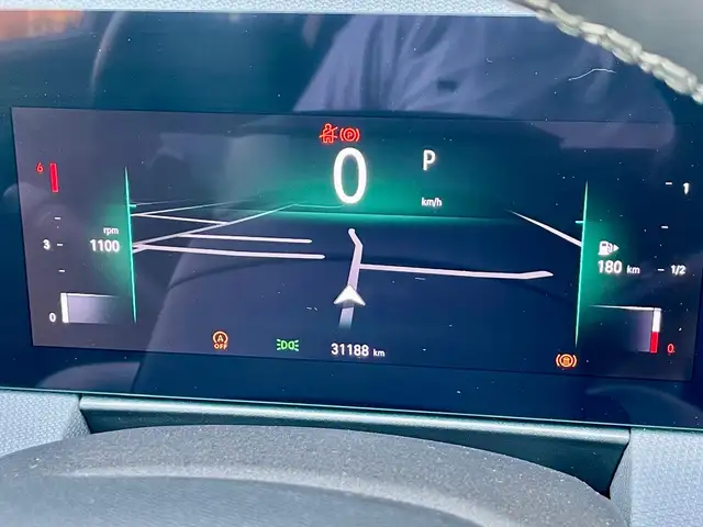 Opel Astra view 13
