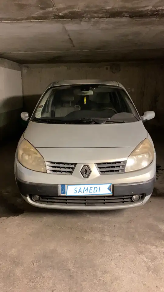 Renault Scenic 1.9 dCi 120 Confort Authentique