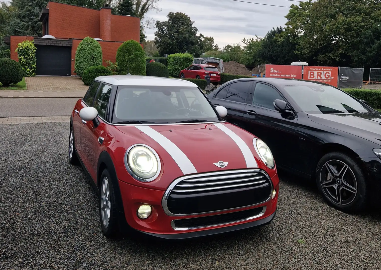 MINI Cooper D Mini Cooper D Aut. Rouge - 1