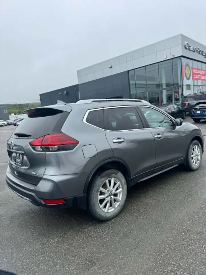 Nissan Rogue снимка Nissan Rogue