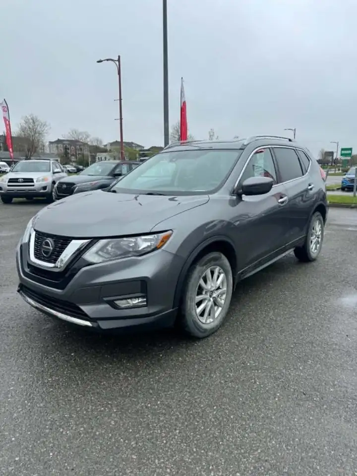 Nissan Rogue снимка Nissan Rogue