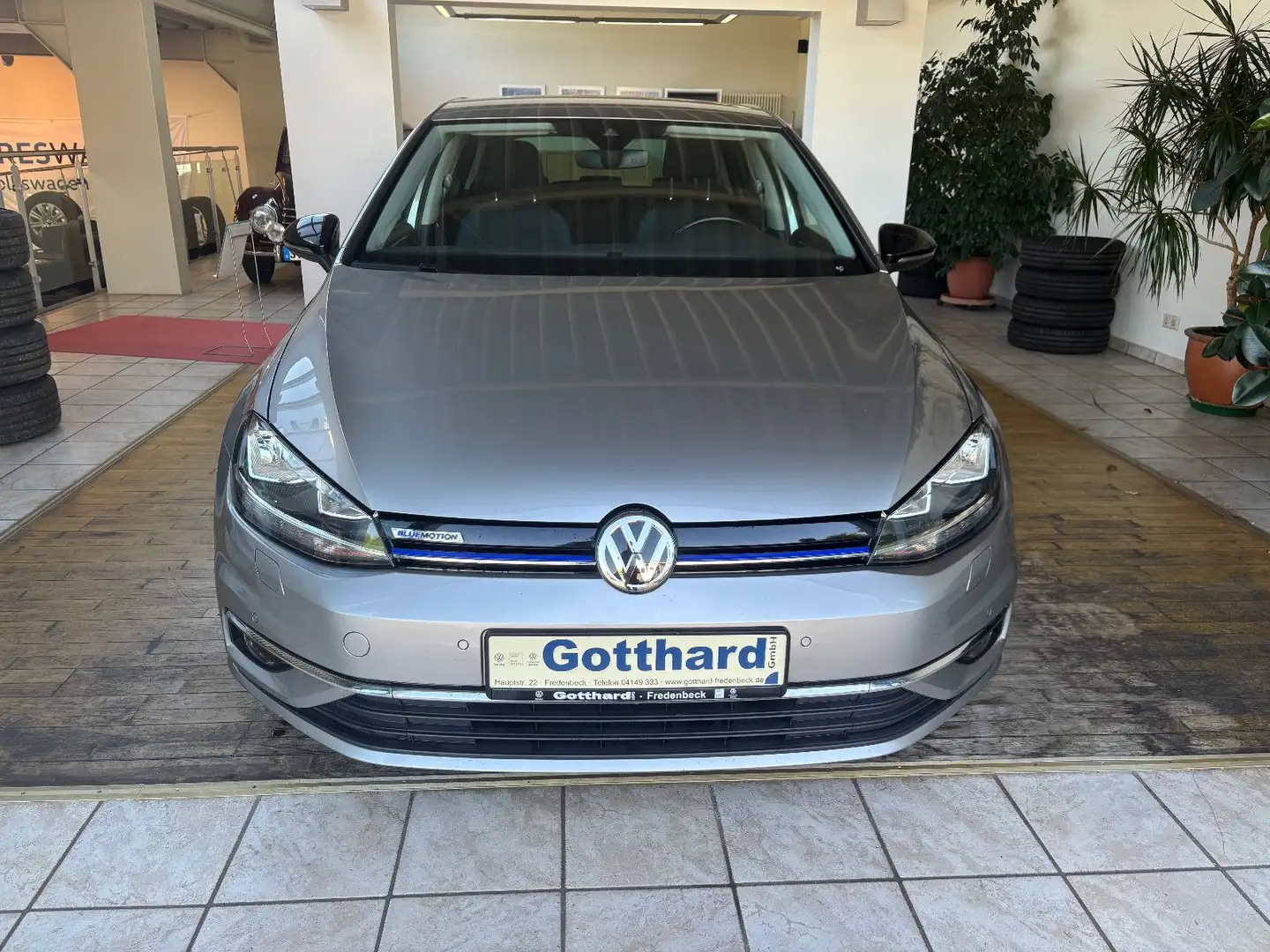 Volkswagen Golf 1.5 TSI BlueMotion IQ.DRIVE "ACC+USB" Zilver - 1