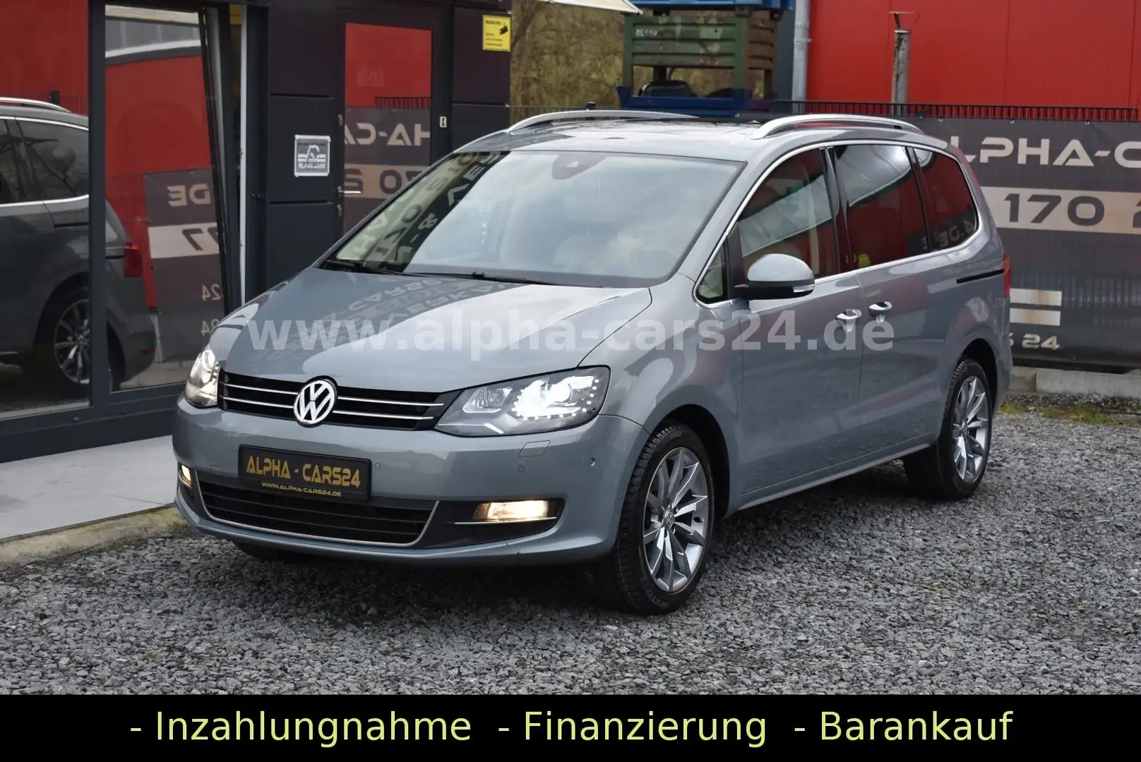 Volkswagen Sharan 2.0tdi Highline Standthzg Pano ACC Kamera Grau - 1