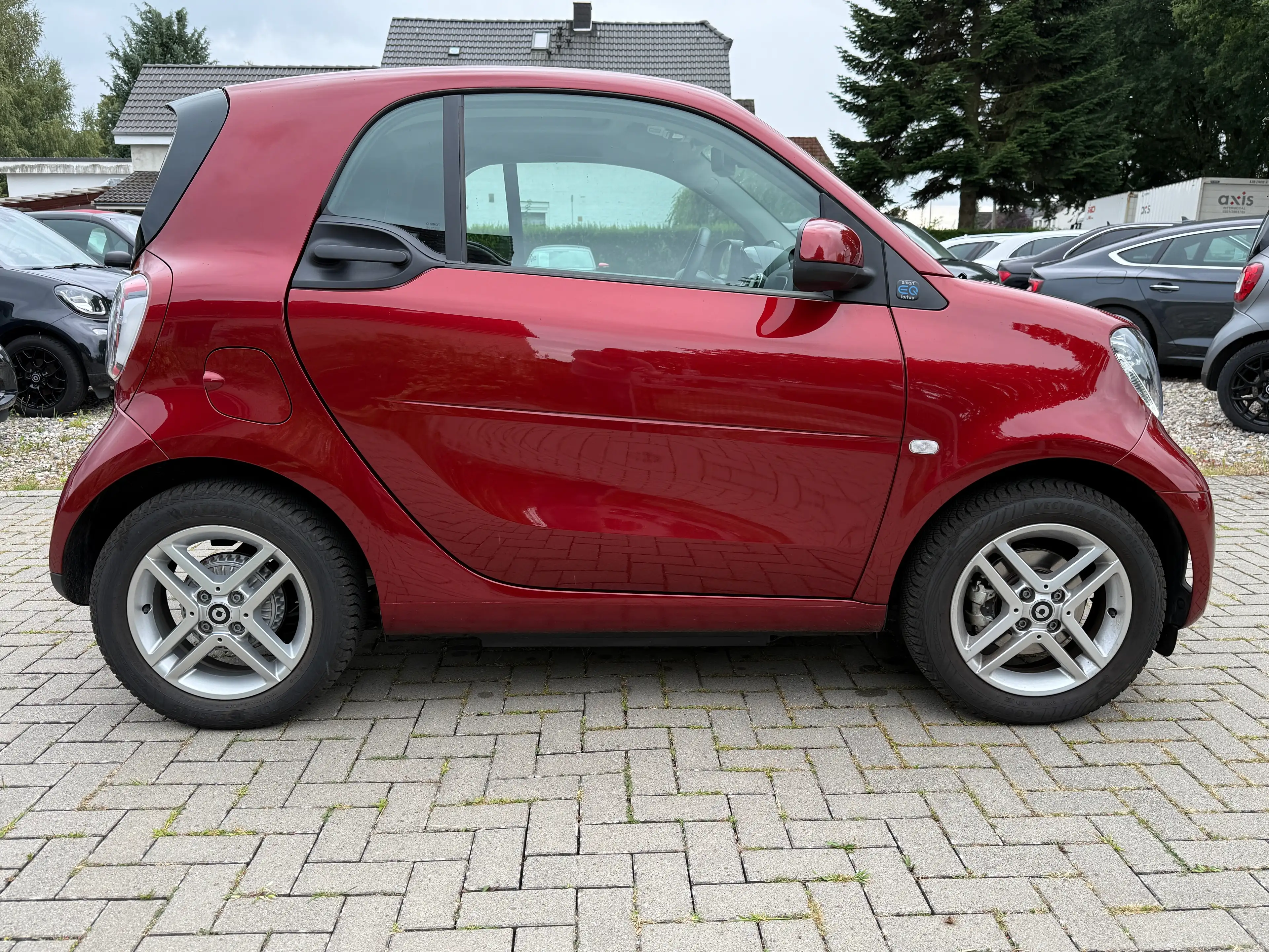 smart forTwo Smart EQ*EXCLUSIVE*LED*KAMERA*PDC*22KW*NEUWERTIG* — photo 8
