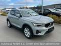 Volvo XC40 B4 Core 2WD Grau - thumbnail 4