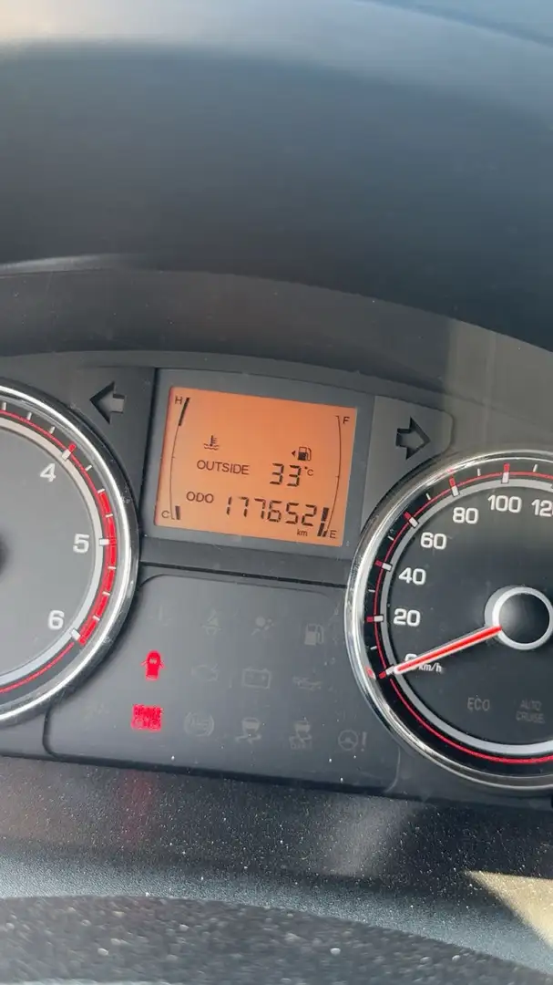 SsangYong Korando Korando 200 e-XDI 2WD Confort Low Emission Orange - 1