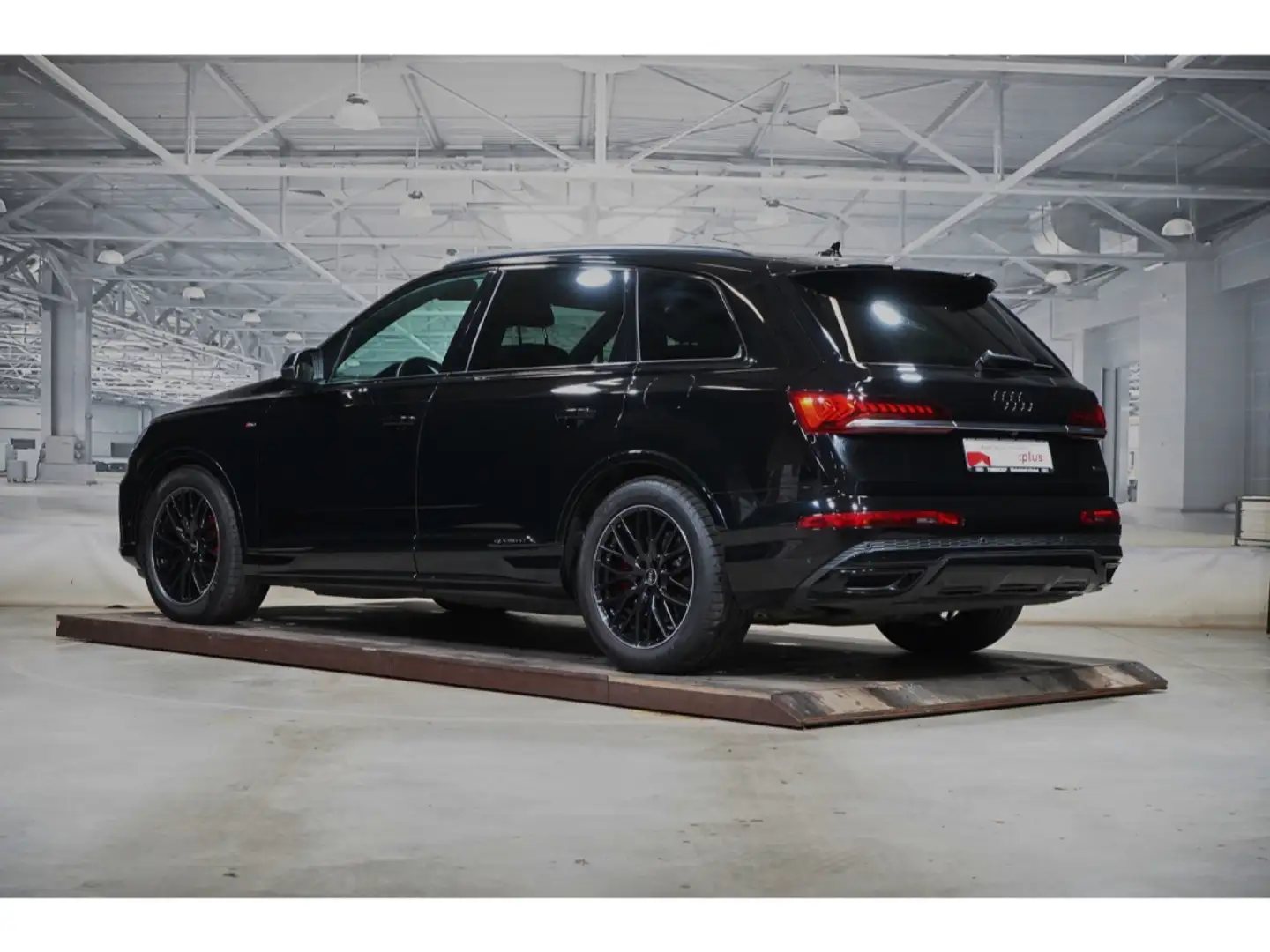 Audi Q7 S line 55 TFSI e quattro LUFT B&O Head-Up AHK Noir - 2