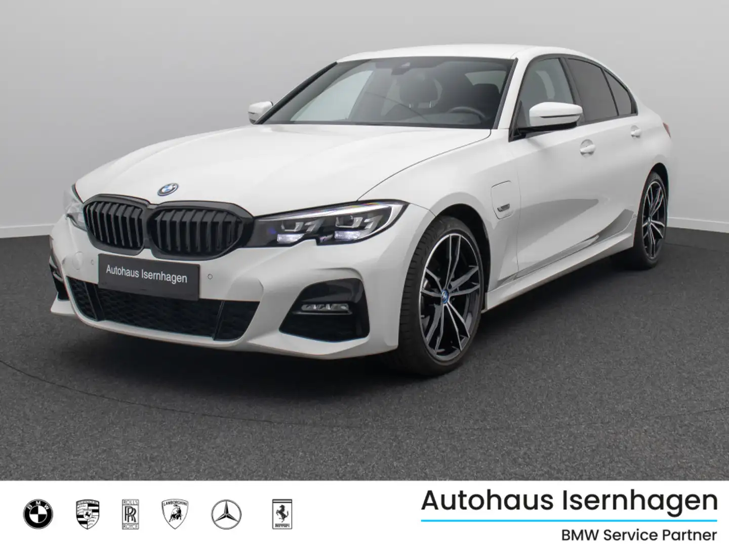 BMW 320 M Sport Alarm DAB LED GeschwindigReg 19Zoll Fehér - 1