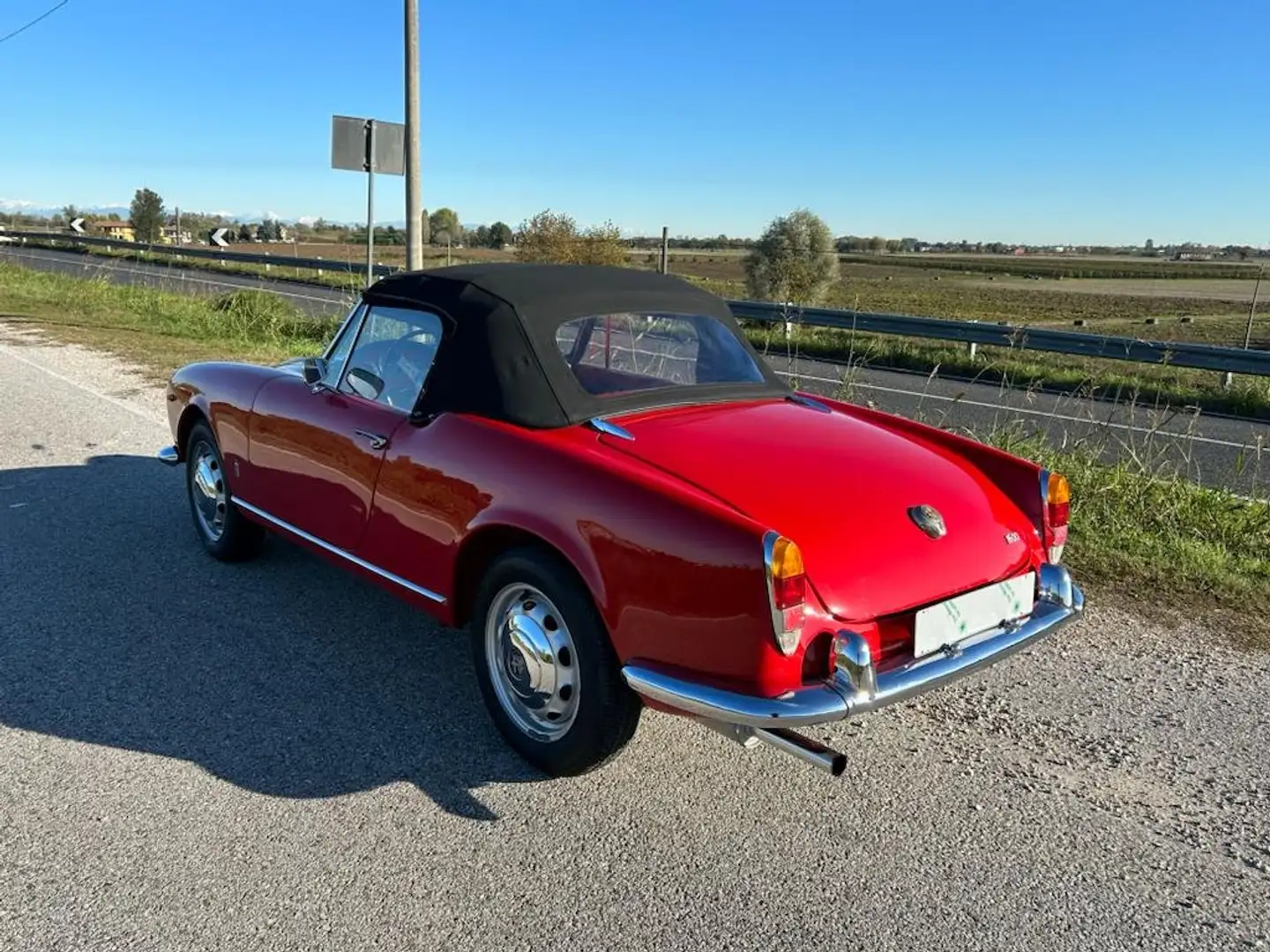 Alfa Romeo Giulietta 1600 Spider Rojo - 1