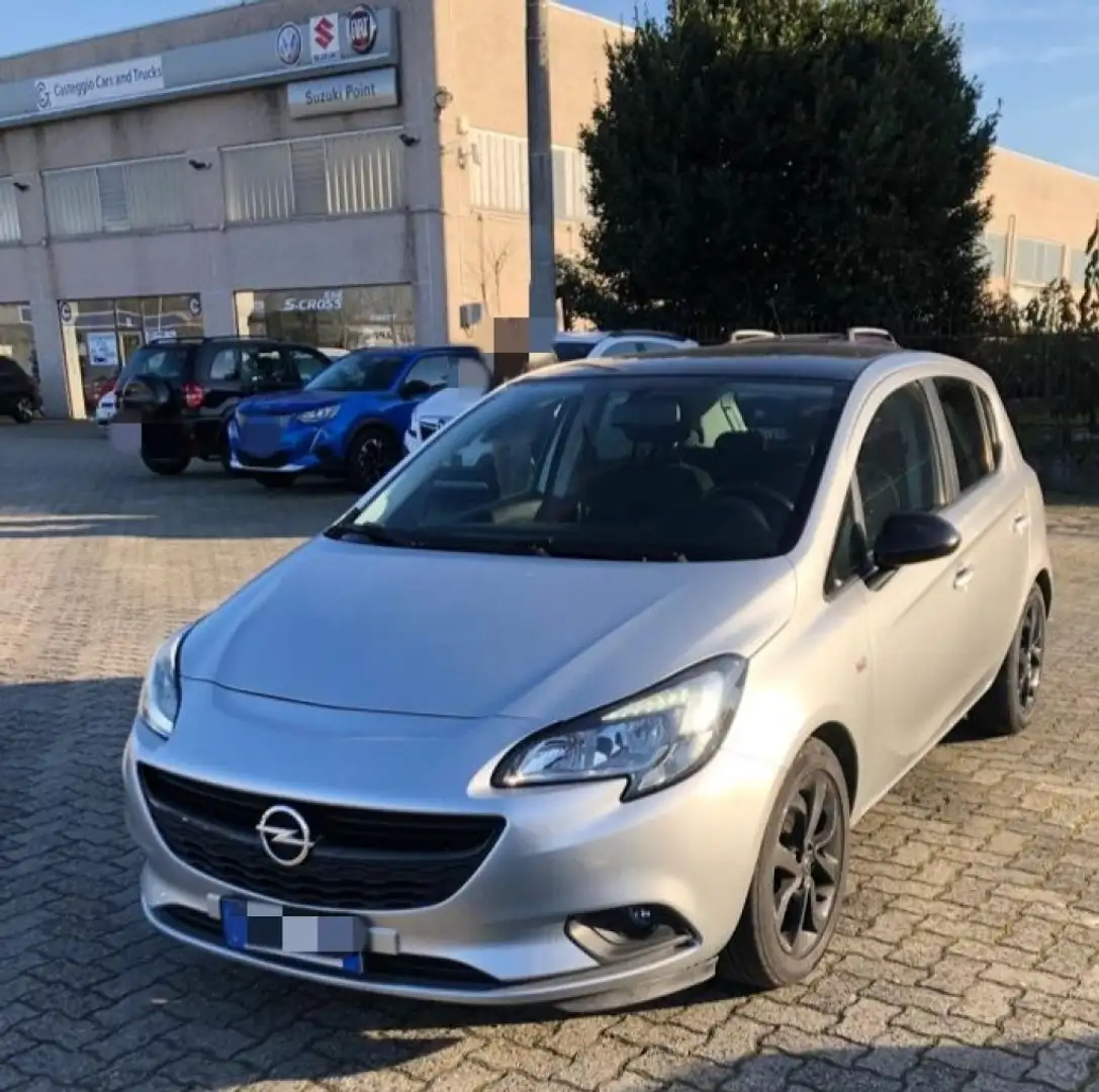 Opel Corsa 1.4 5 porte Innovation Szary - 2