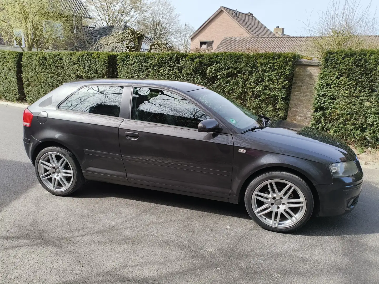 Audi A3 1.6 Attraction Grijs - 2