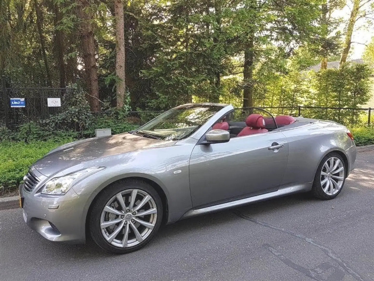 Infiniti G37 Cabriolet GT Premium Gris - 1