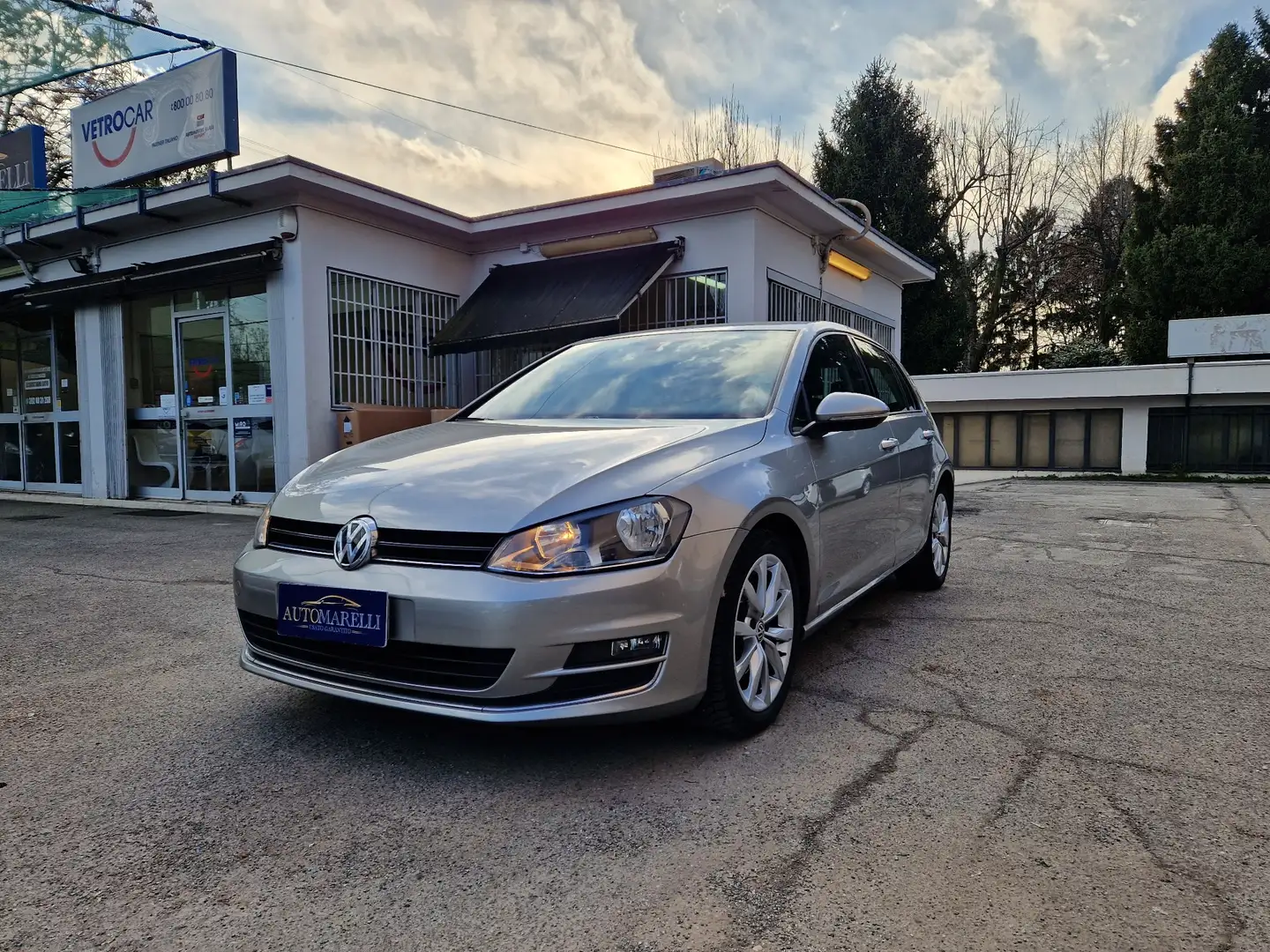 Volkswagen Golf 5p 1.4 tsi Highline 122cv dsg Gris - 1