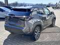 Toyota Yaris Cross - 1,5 l 4x2 130 Hybrid Team-D + WinterP Gris - thumbnail 4