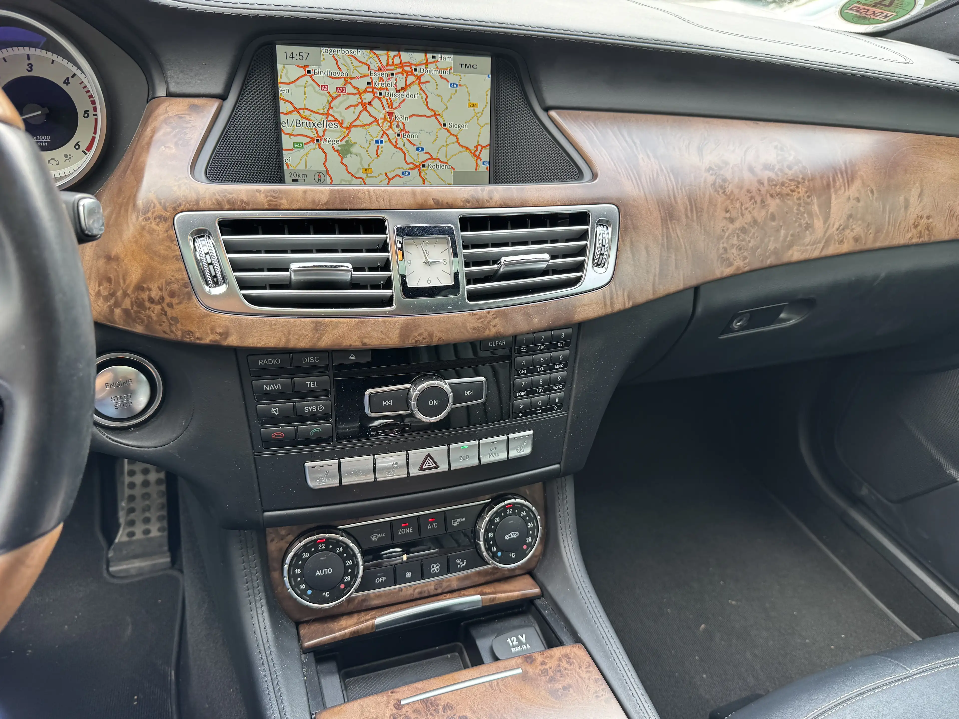 Mercedes-Benz CLS 350 CLS 350 CDI BlueEfficiency NAVI XENON KAMERA EGSD — photo 10