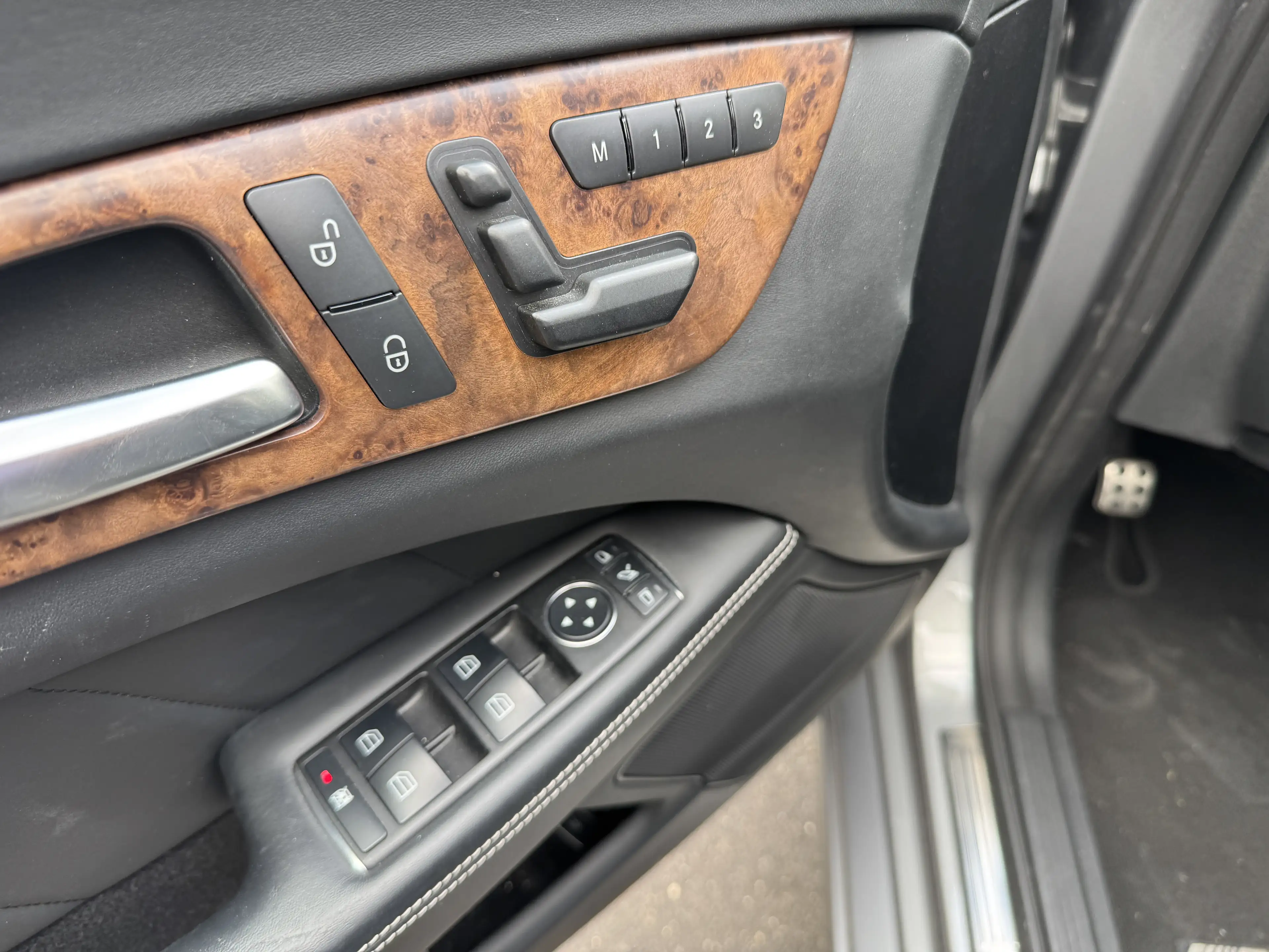 Mercedes-Benz CLS 350 CLS 350 CDI BlueEfficiency NAVI XENON KAMERA EGSD — photo 9