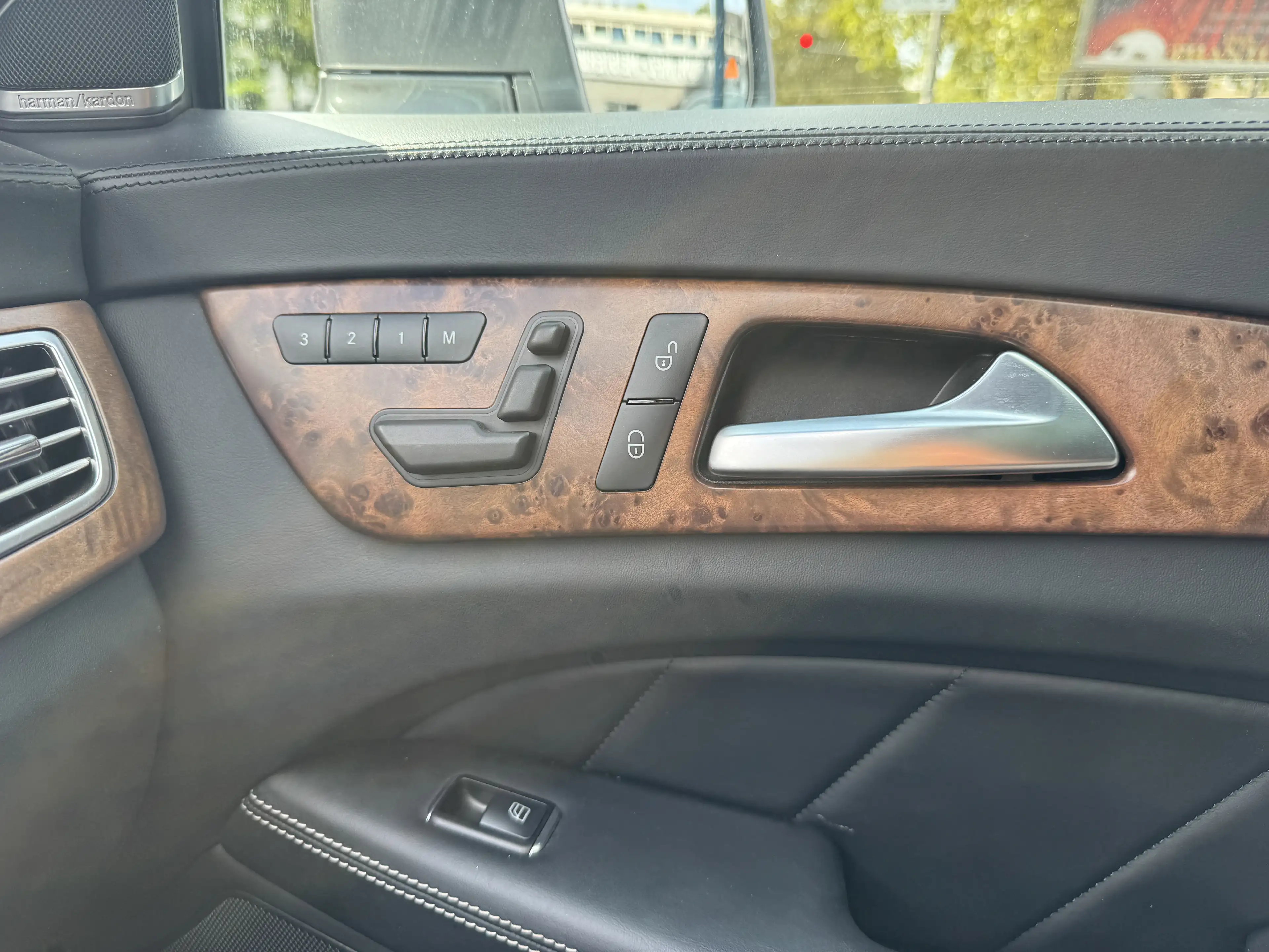 Mercedes-Benz CLS 350 CLS 350 CDI BlueEfficiency NAVI XENON KAMERA EGSD — photo 14
