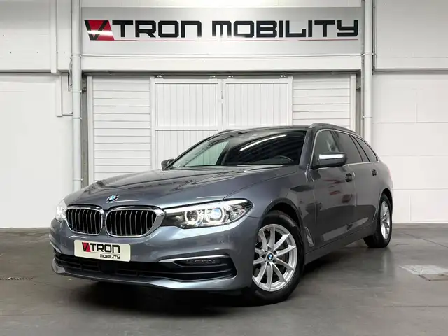 BMW 518 dA Touring NAVI*PDC*LED*CAMERA*CARPLAY*TREKHAAK*LEDER*