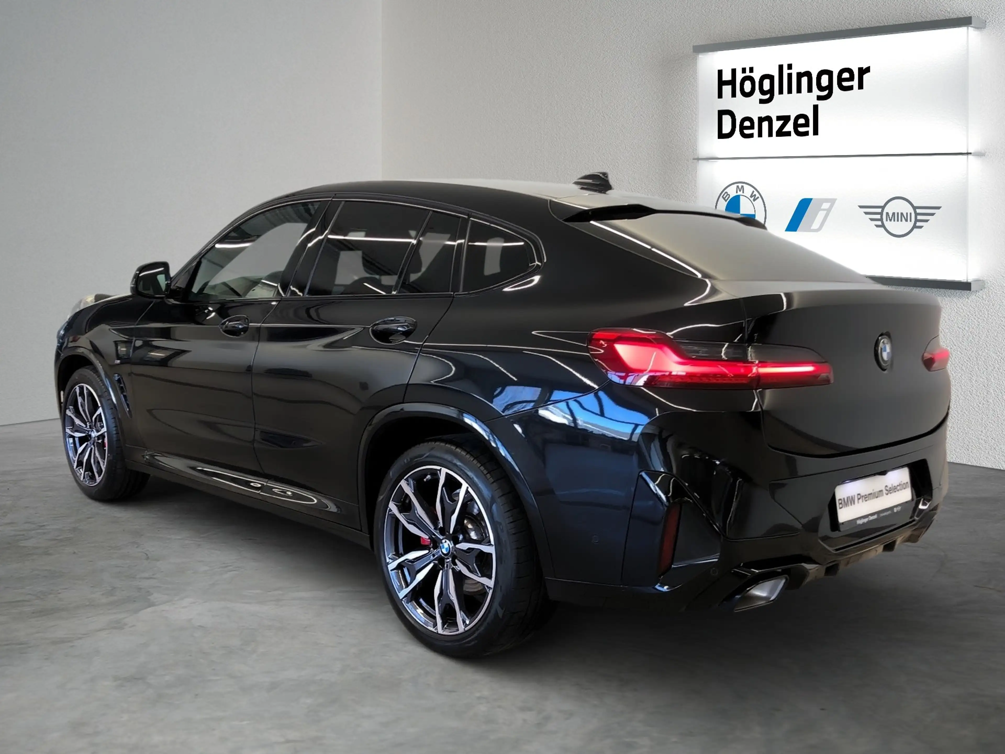 BMW X4 xDrive 20d — photo 10
