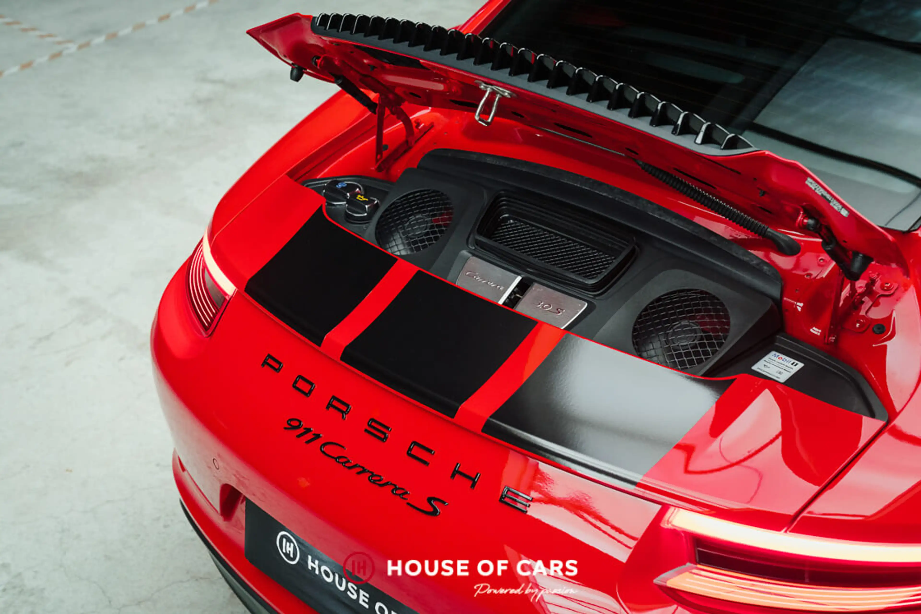 Porsche 911 991.2 CARRERA S COUPE PDK ENDURANCE RACING EDITION — photo 12