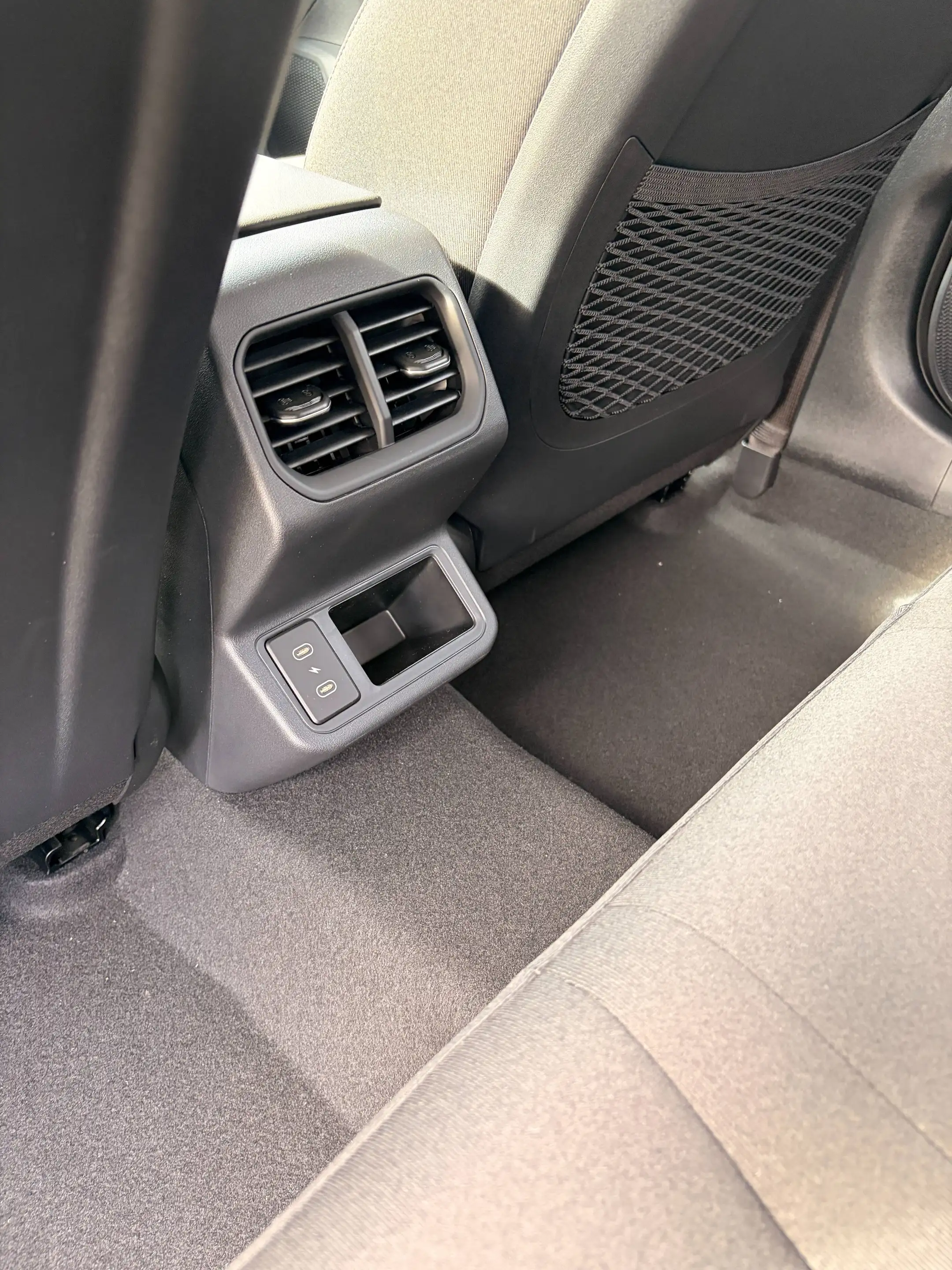 Kia K4 K4 1.0 T-GDI 115 OPF Vision — photo 9