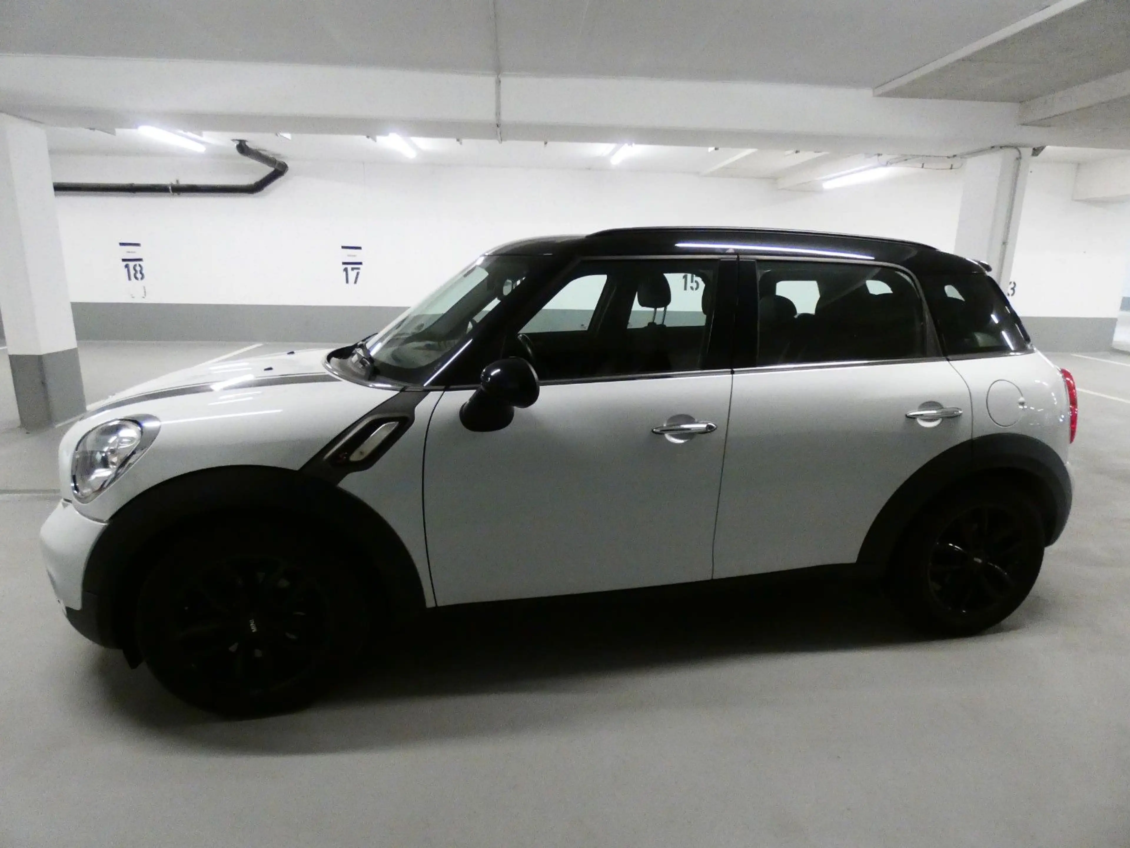 MINI Cooper SD Countryman Cooper SD*Panorama — photo 4