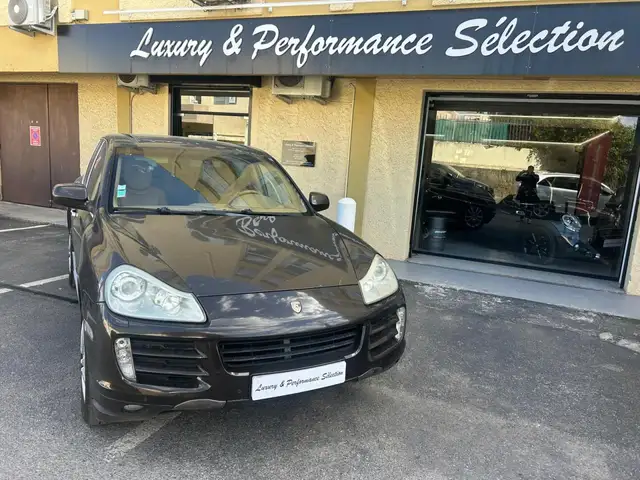 Porsche Cayenne Cayenne 4.8i V8 - 385 - BVA Tiptronic - VENTE A PRO UNIQUEMENT
