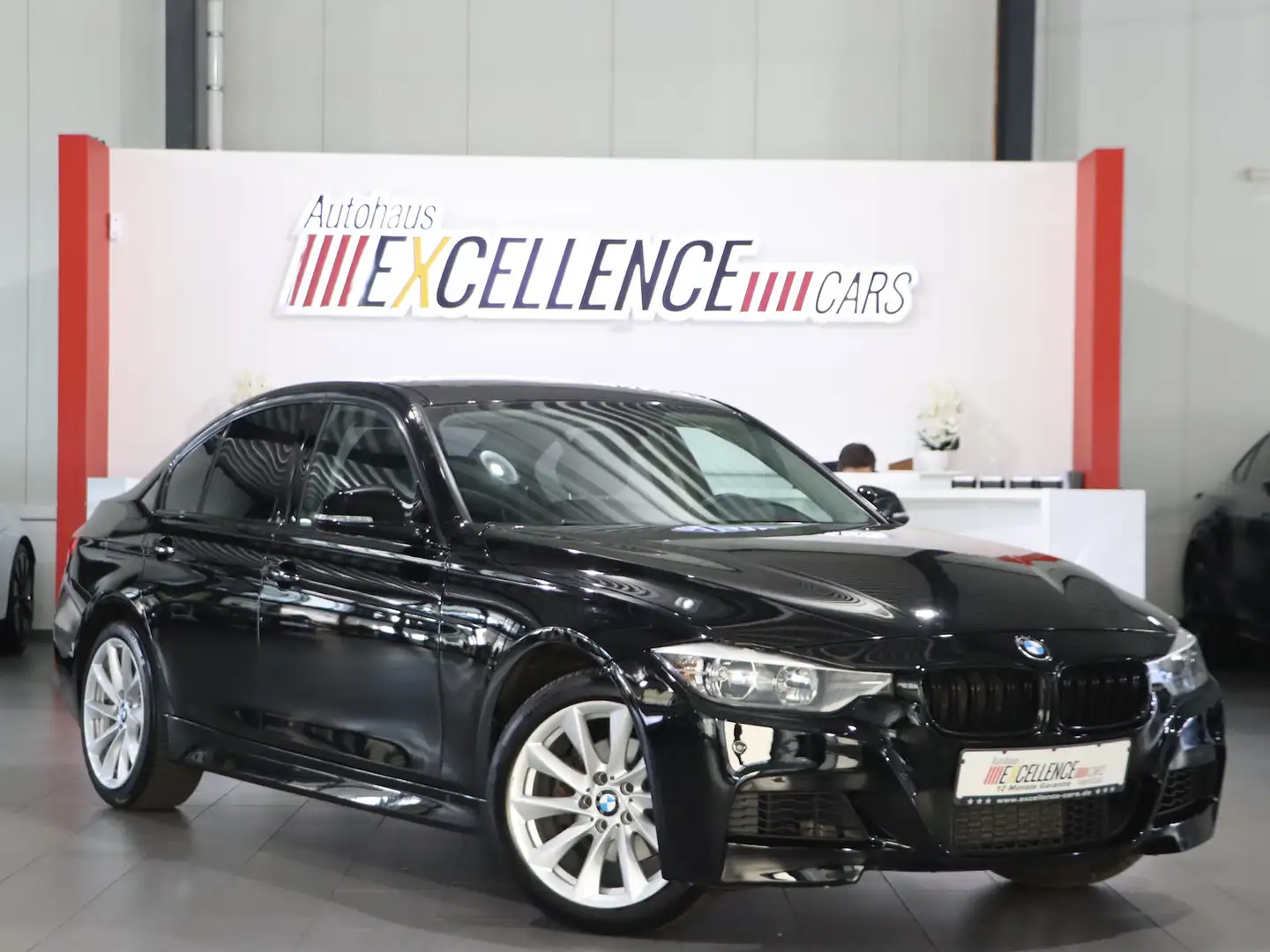 BMW 320 320i LIMO / SCHIEBEDACH / LEDER / NAVI-PROF. Schwarz - 1