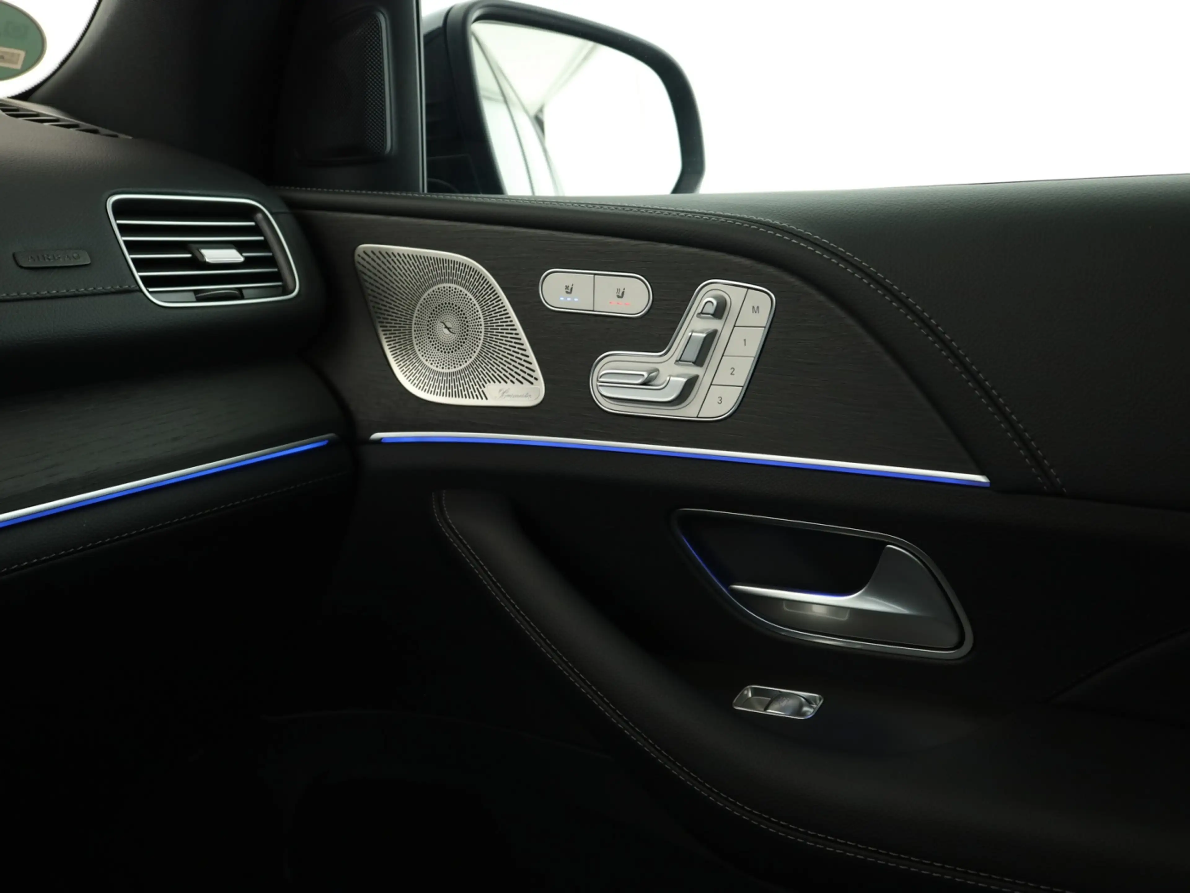 Mercedes-Benz GLS 580 4MATIC *360°*AMG*Keyless*NightPaket*AHK* — photo 16
