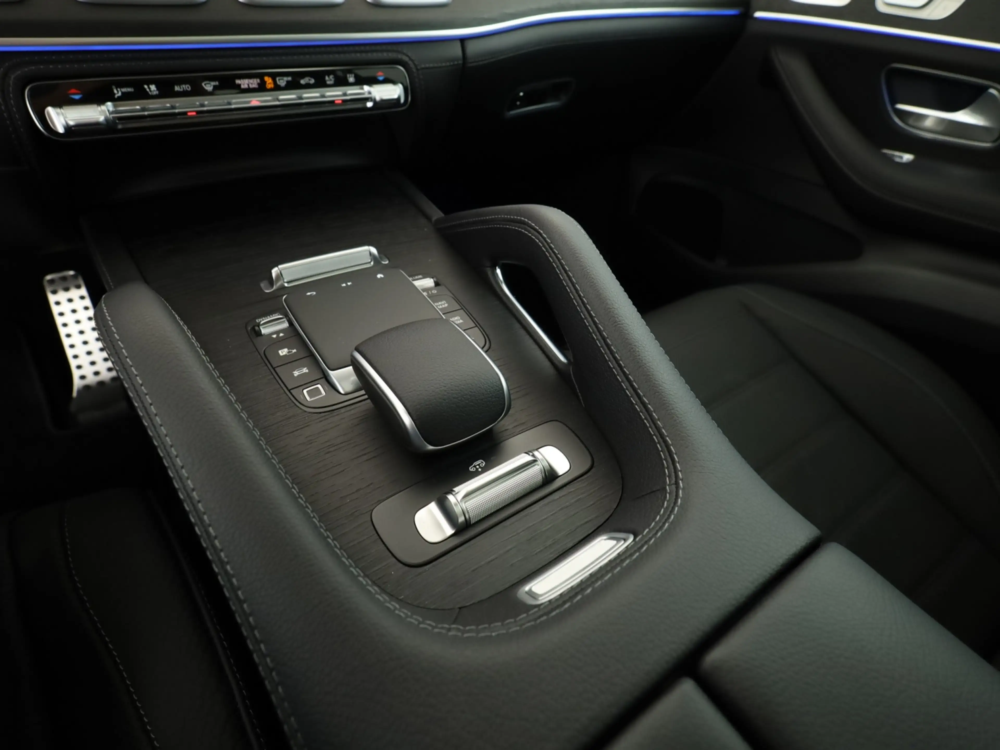 Mercedes-Benz GLS 580 4MATIC *360°*AMG*Keyless*NightPaket*AHK* — photo 15