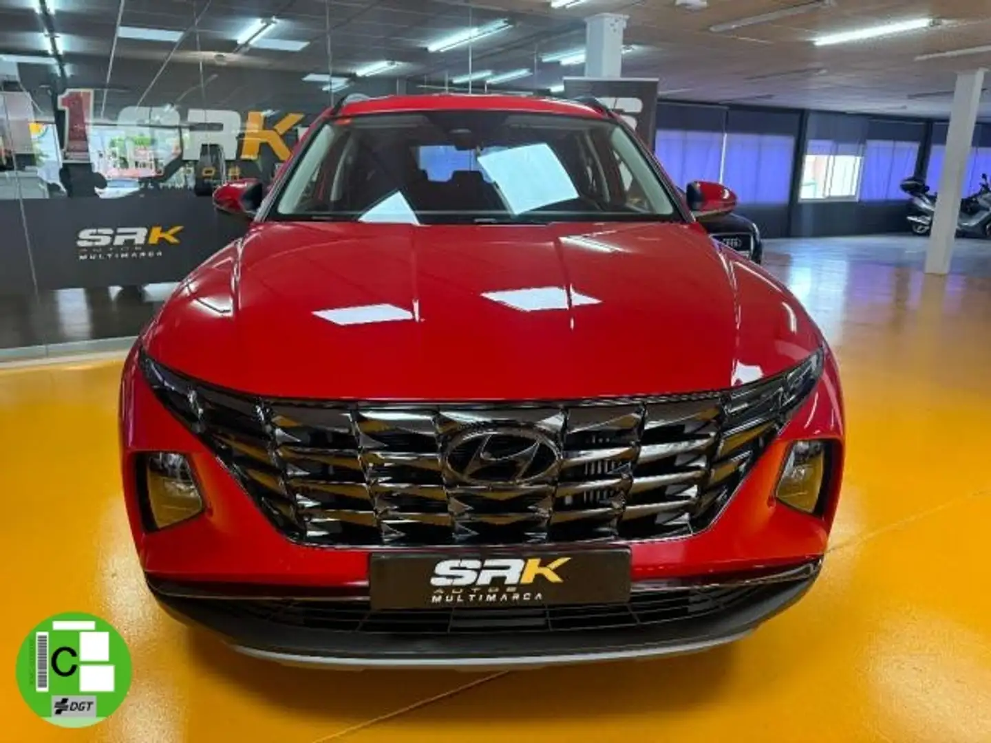 Hyundai TUCSON 1.6 TGDI Maxx 4x2 Rojo - 2