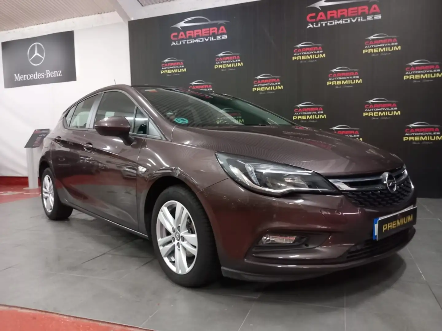 Opel Astra 1.6CDTi S/S Selective Pro 110 Fioletowy - 1